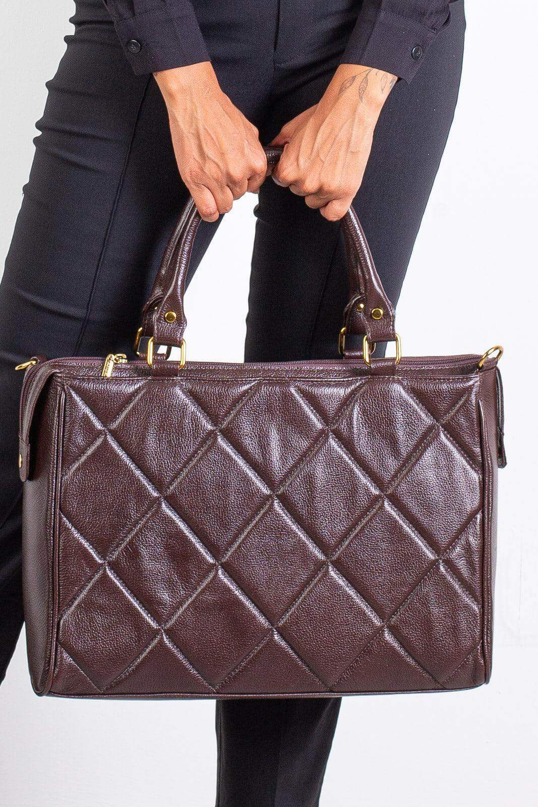 Pasta feminina de couro liso Esther - Enluaze