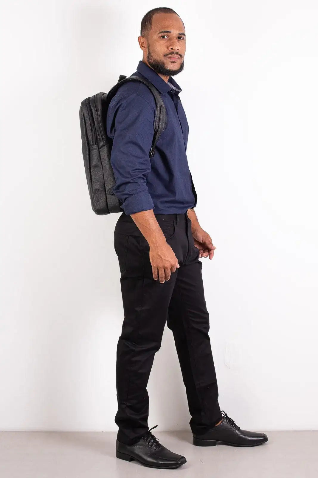 Mochila de couro grande slim Patrick - Enluaze