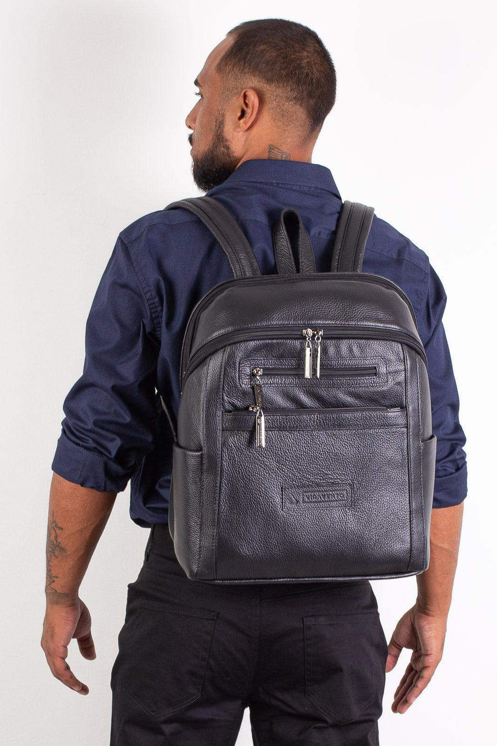 Mochila grande masculina de couro Marcelo - Enluaze