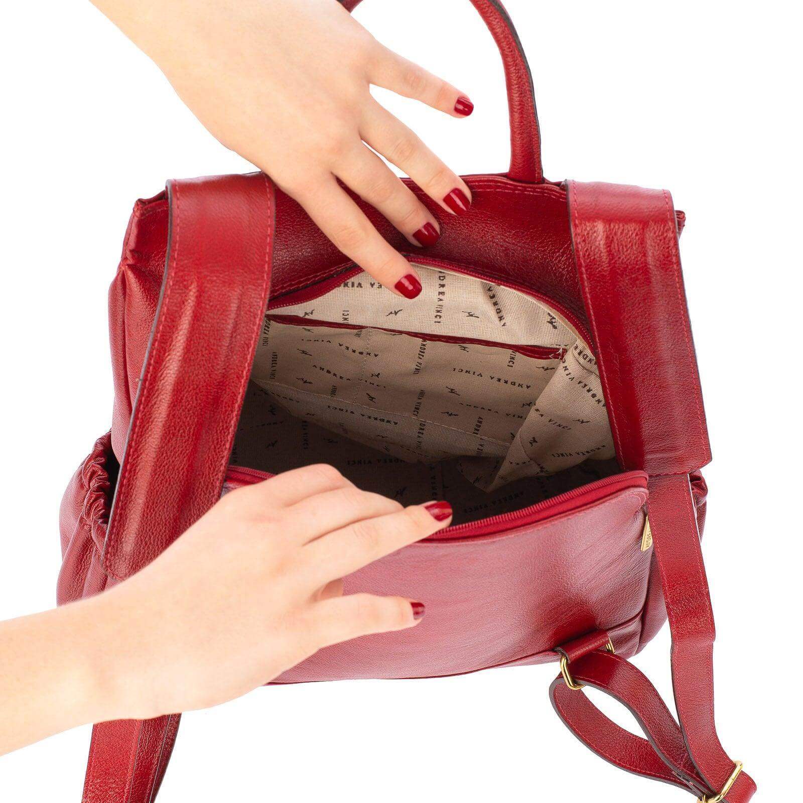 Mochila antifurto de couro liso Suelen - Enluaze