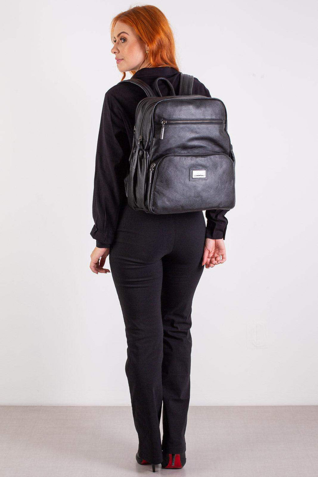 Mochila grande de couro liso metais grafite Zooey - Enluaze