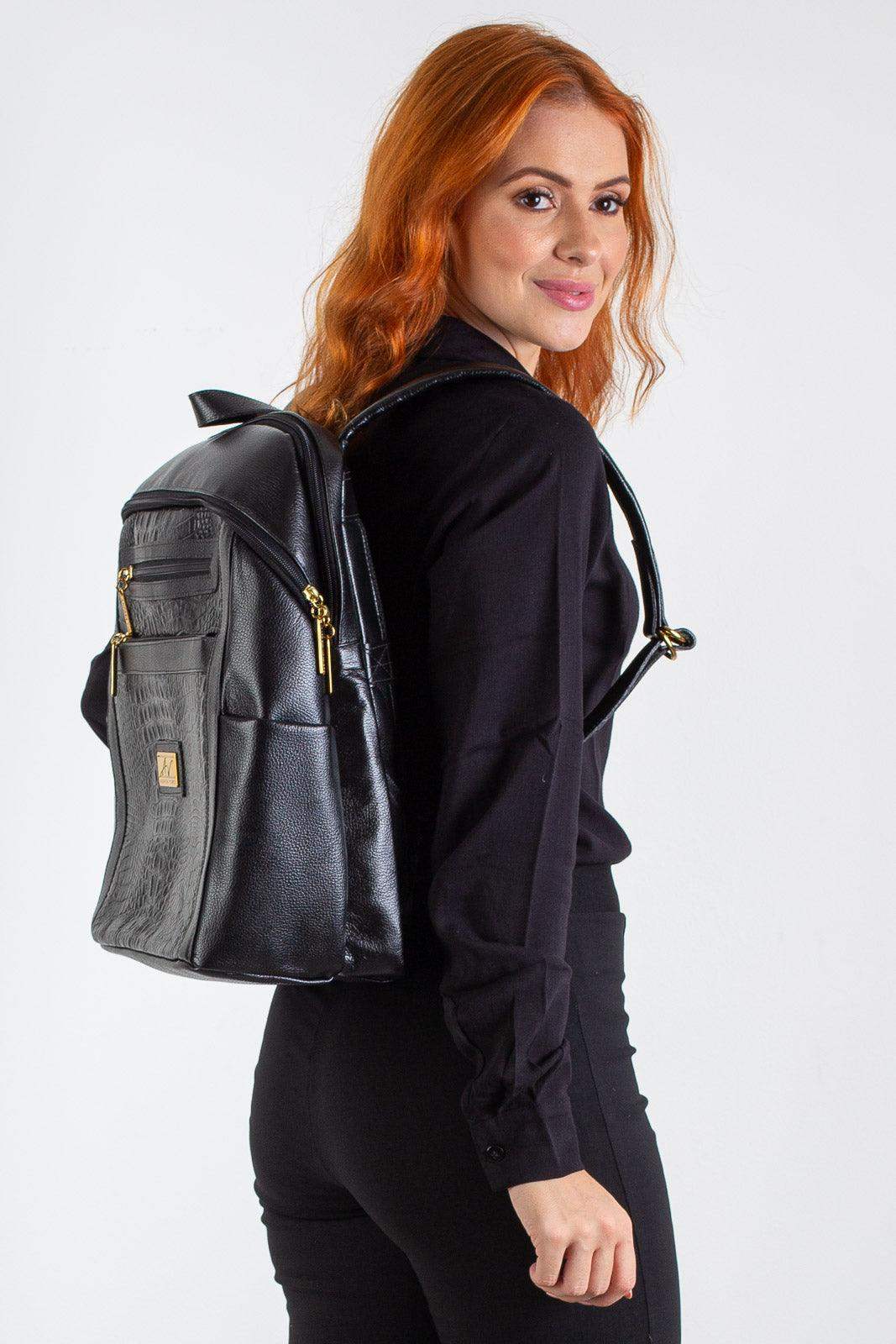 Mochila grande de couro croco Marcela - Enluaze