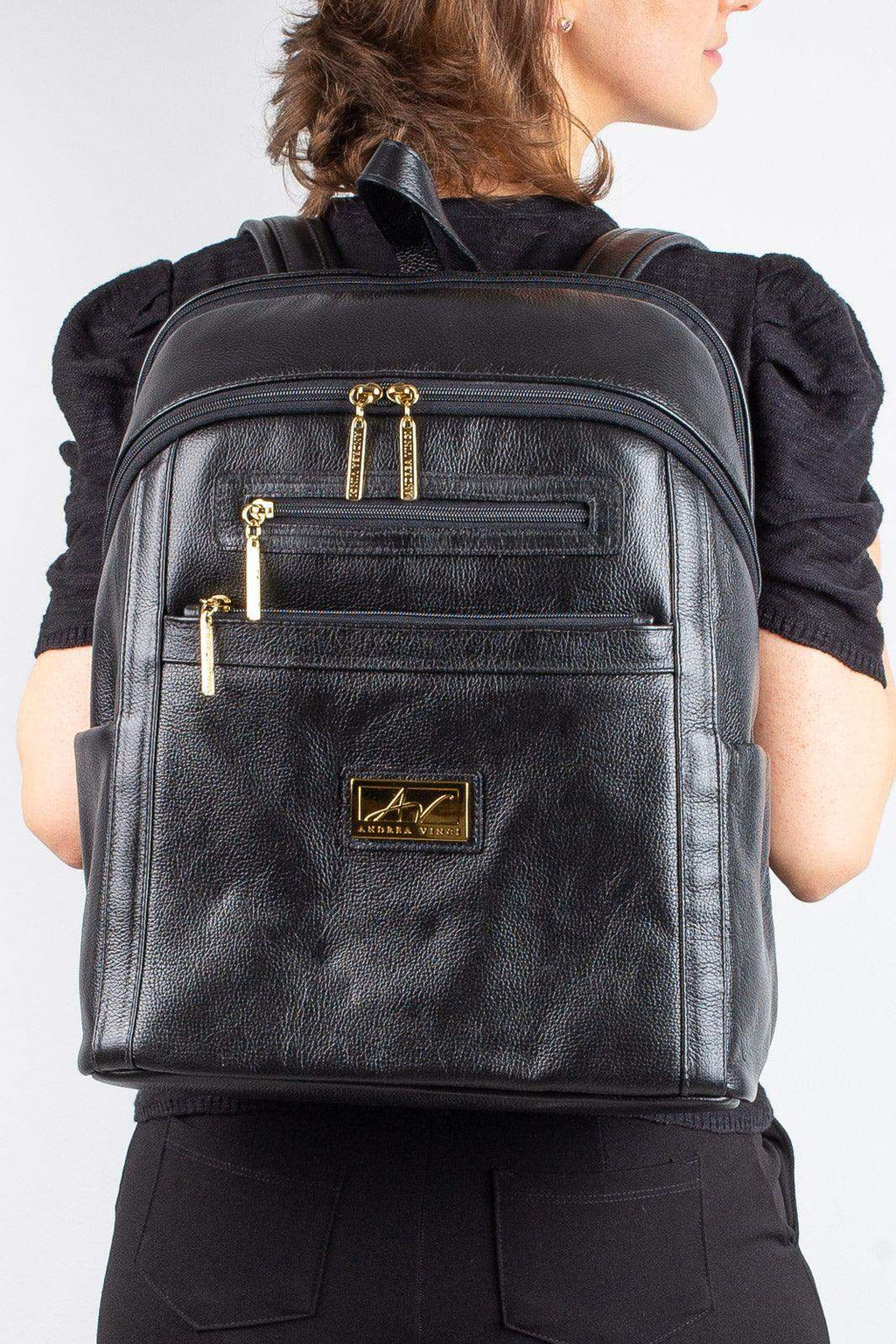 Mochila grande de couro liso Marcela - Enluaze