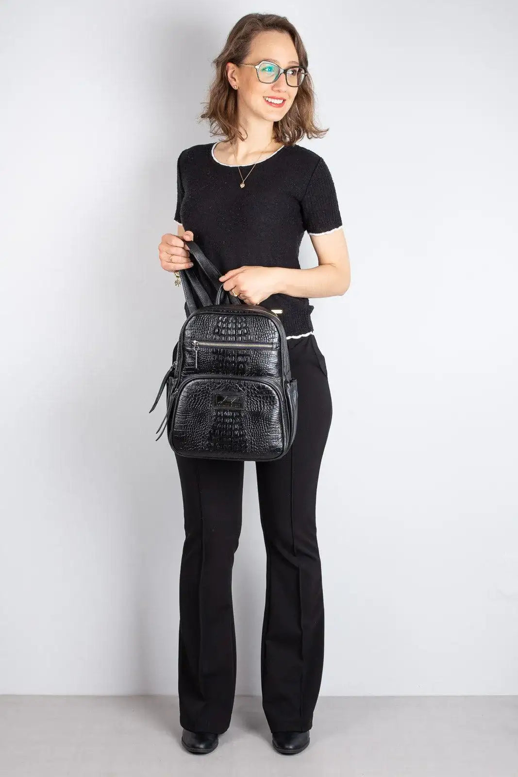 Mochila pequena de couro croco metais grafite Zoey - Enluaze