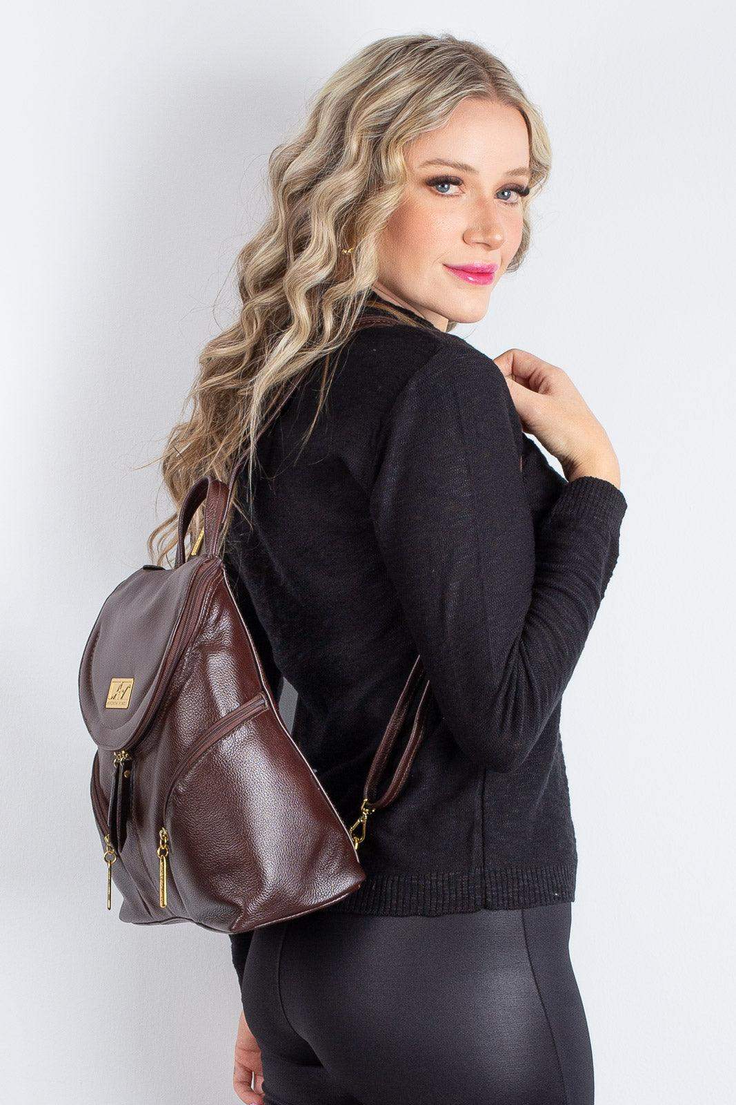 Mochila pequena de couro liso Cecília - Enluaze