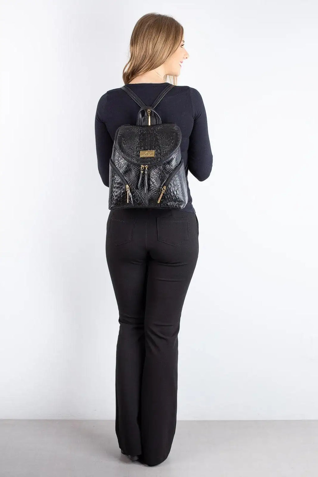 Mochila pequena de couro croco Cecília - Enluaze