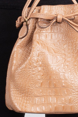 Mini bolsa saco em couro croco Nathy - Enluaze - Bolsas e Mochilas em Couro Legítimo - Andrea Vinci