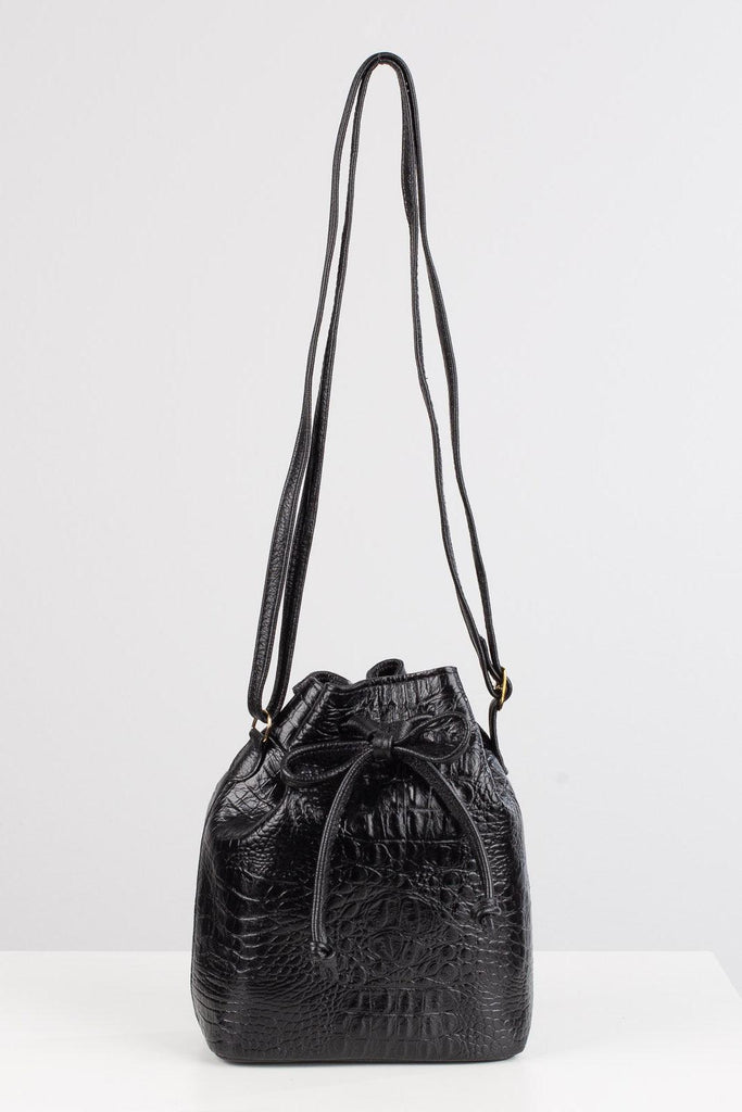 Mini bolsa saco em couro croco Nathy - Enluaze - Acessórios em Couro e Malhas