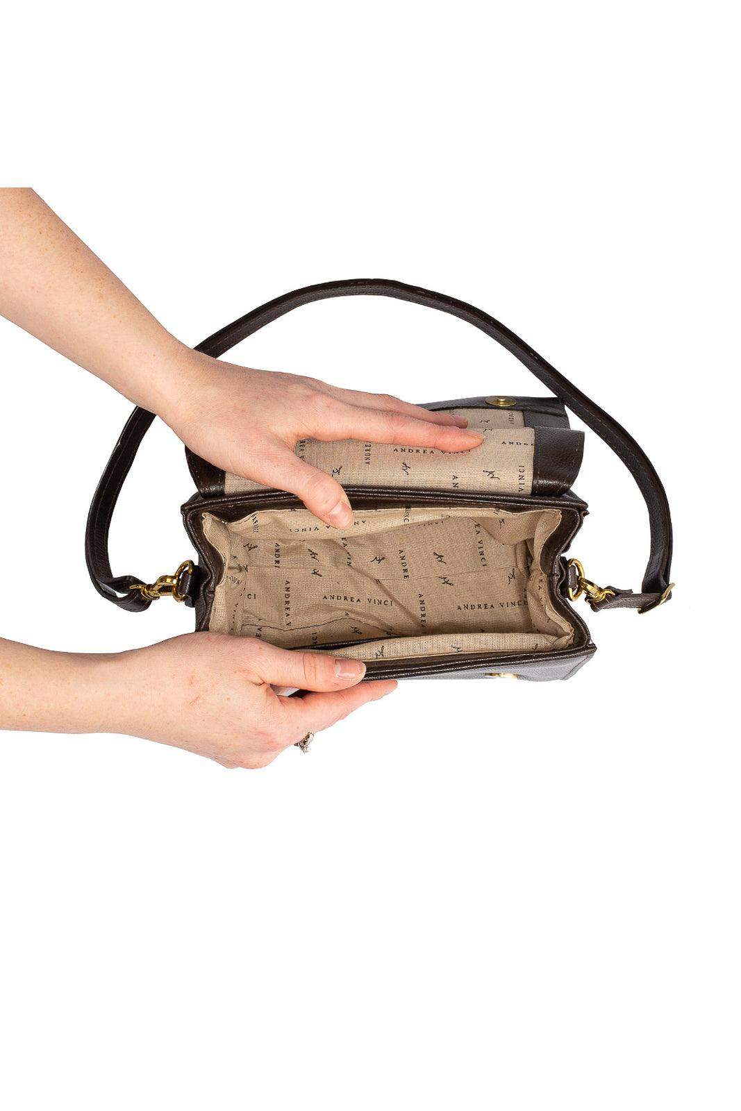 Bolsa pequena transversal de couro liso Deise - Enluaze