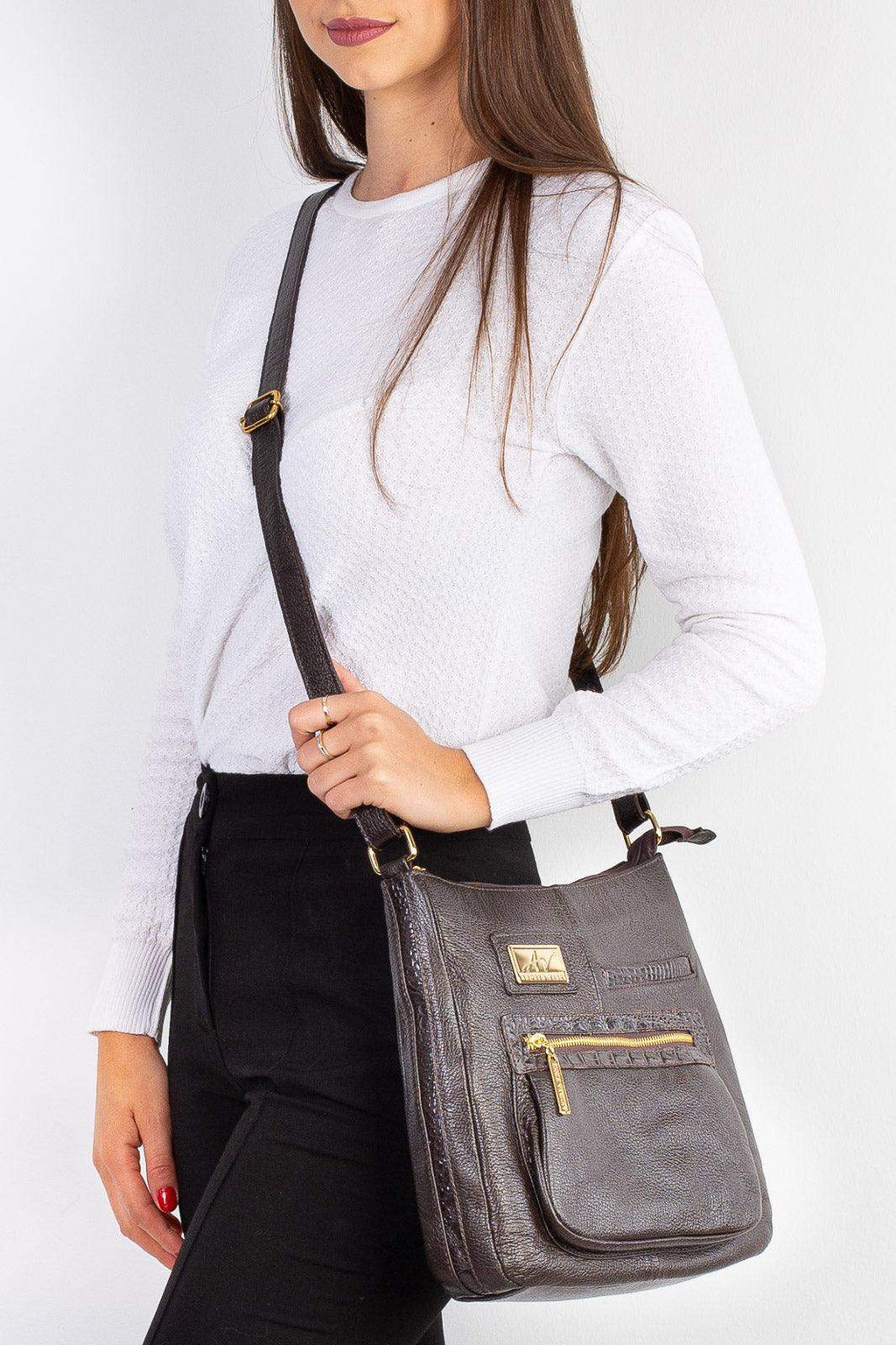 Bolsa tiracolo em couro liso Denise - Enluaze