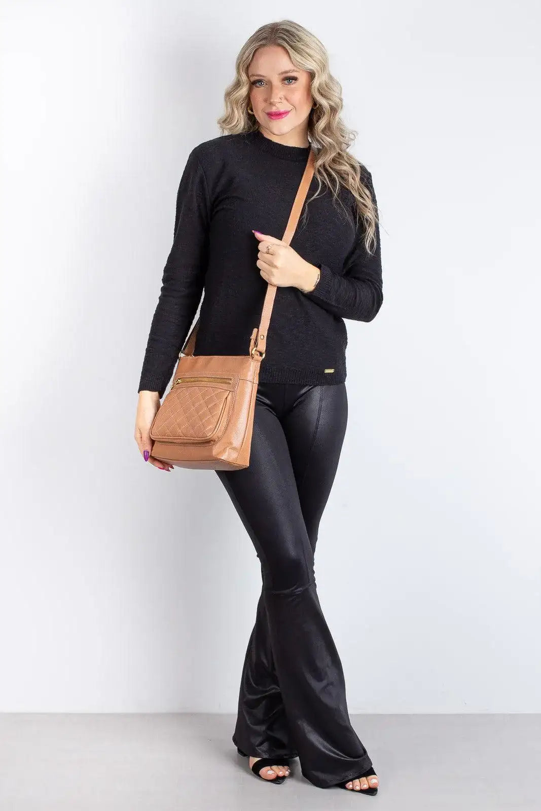 Bolsa transversal matelassê de couro liso Bia - Enluaze