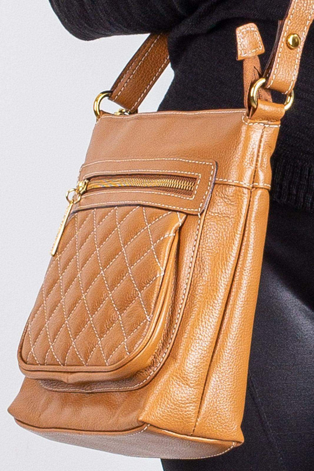 Bolsa transversal matelassê de couro liso Bia - Enluaze