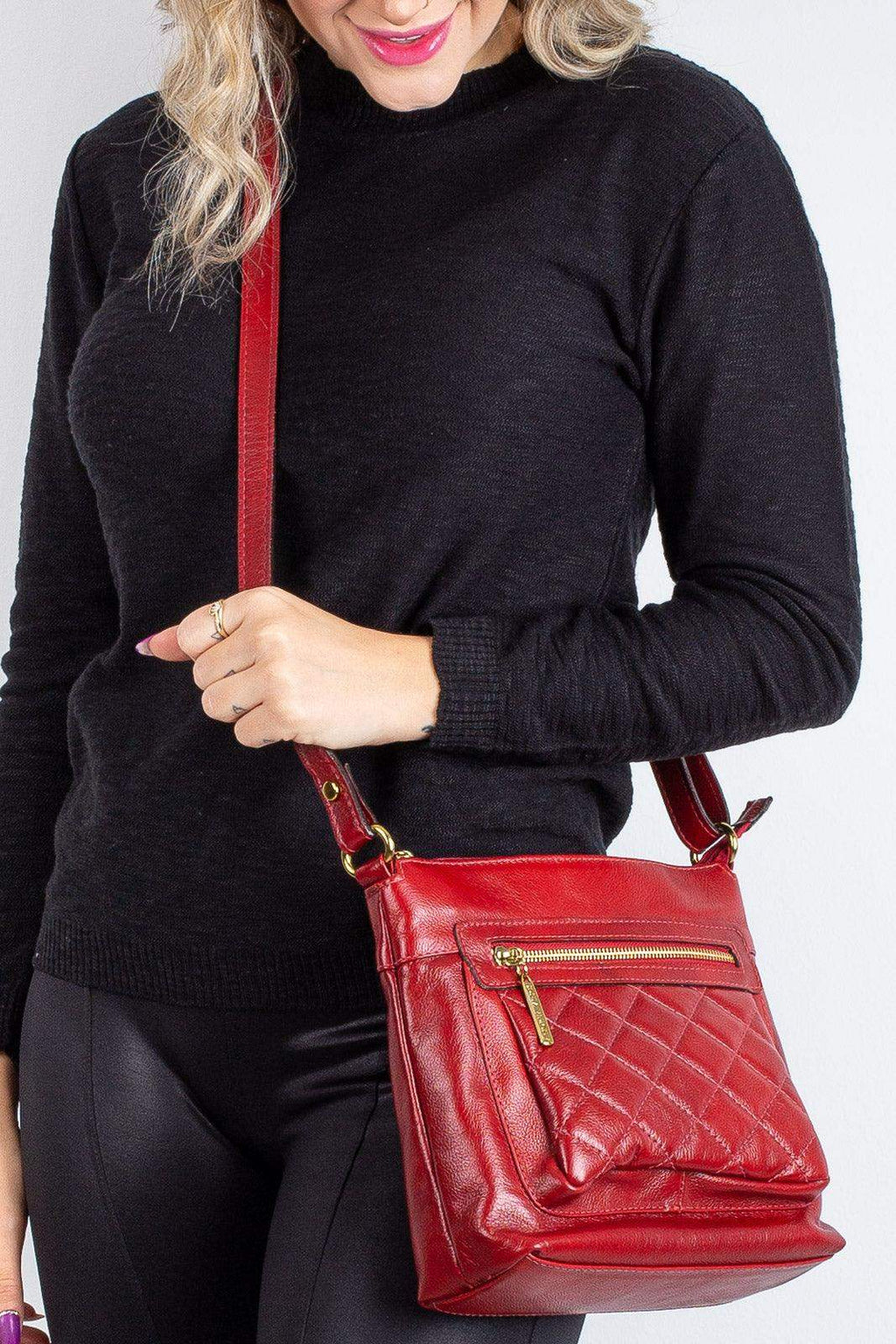 Bolsa transversal matelassê de couro liso Bia - Enluaze