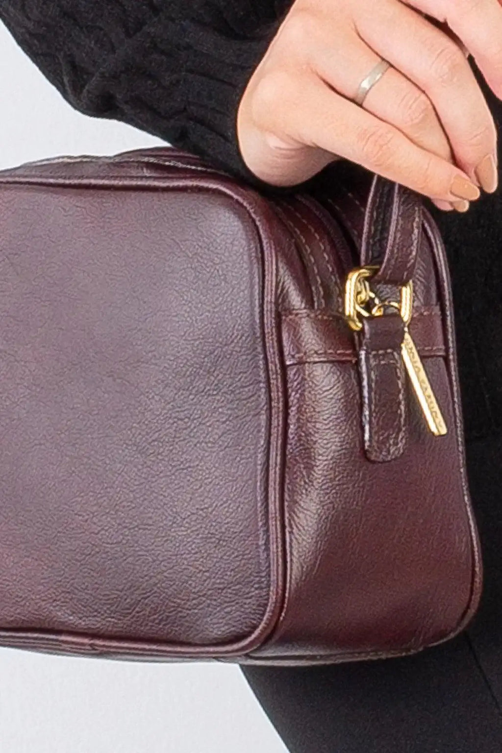 Bolsa quadrada pequena de couro liso Diana - Enluaze