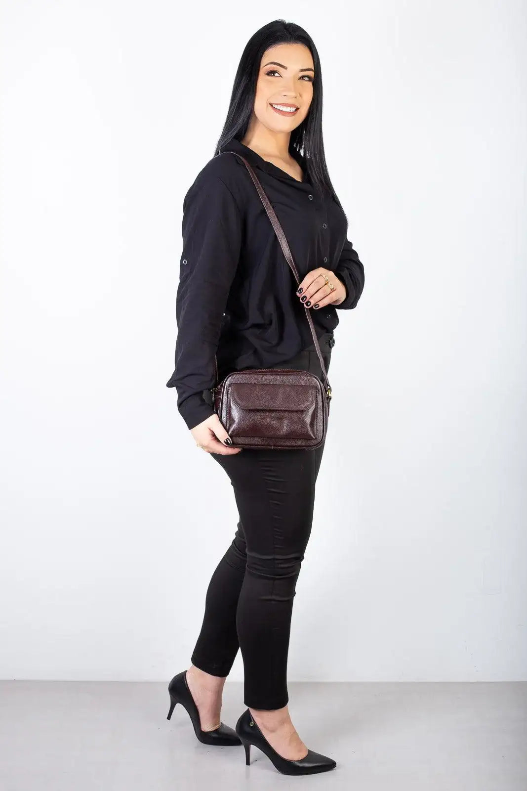 Bolsa quadrada pequena de couro liso Dana - Enluaze