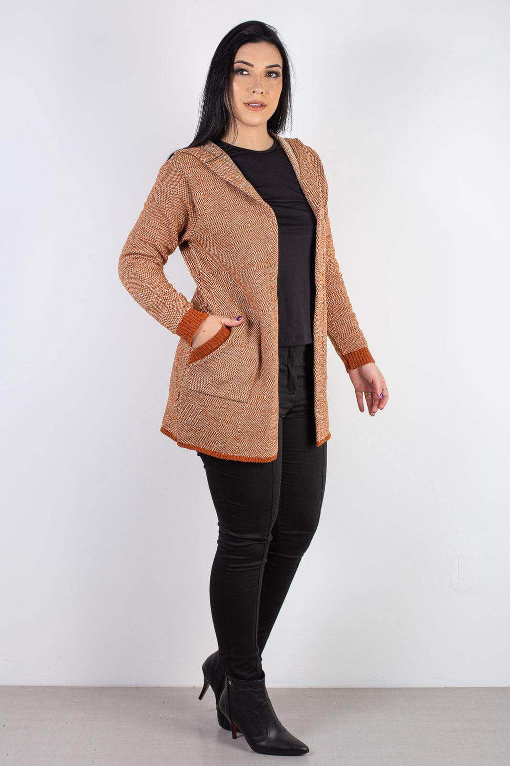 Cardigan de tricô alongado com bolsos e capuz 60015 - Enluaze