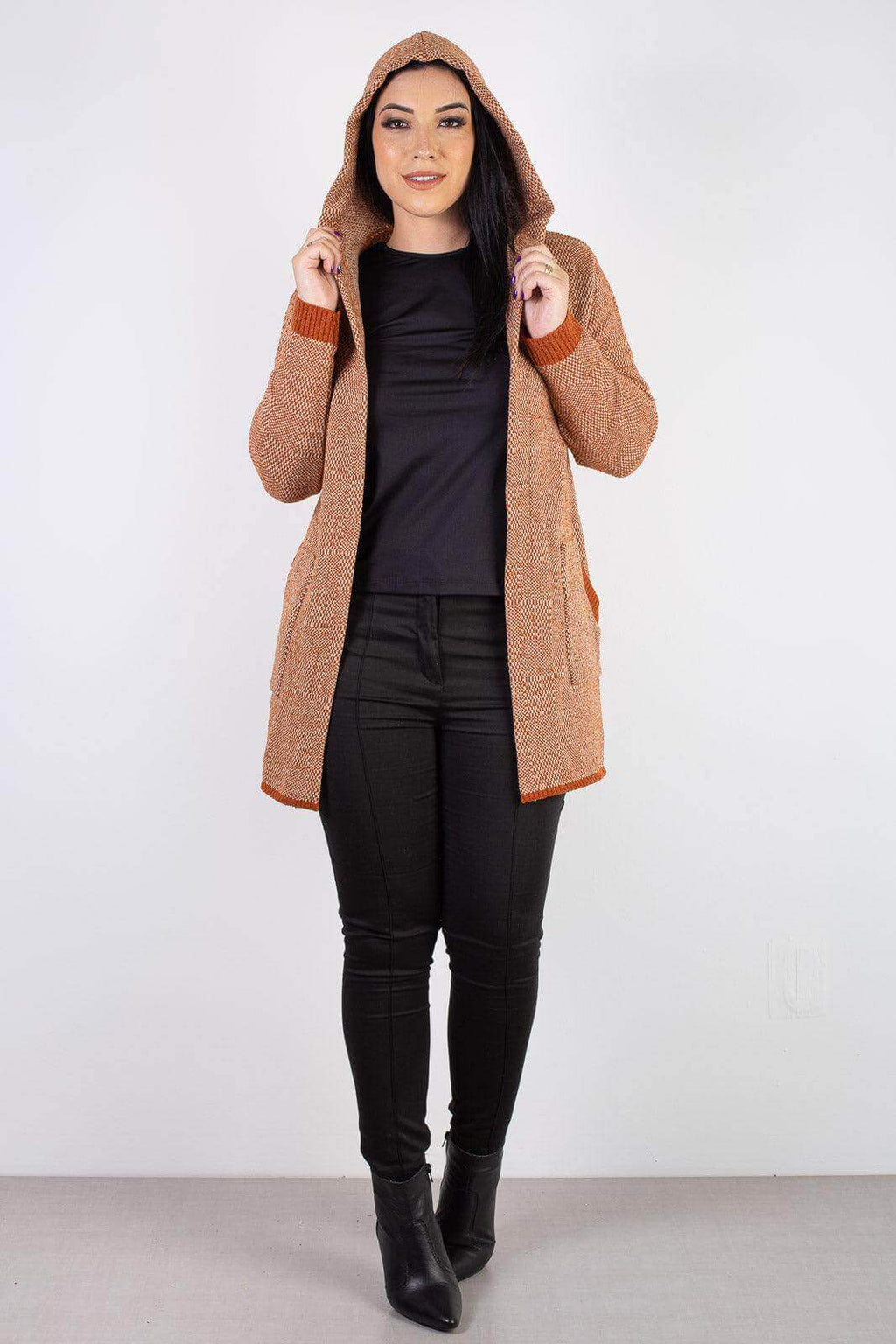 Cardigan de tricô alongado com bolsos e capuz 60015 - Enluaze