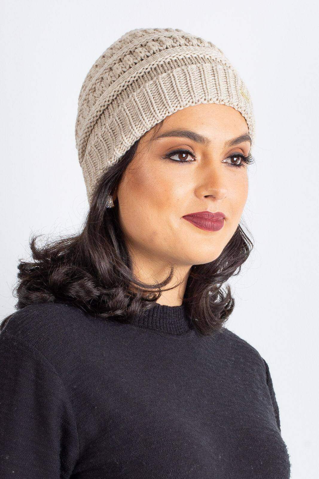 Gorro de tricô inverno feminino 60018 - Enluaze