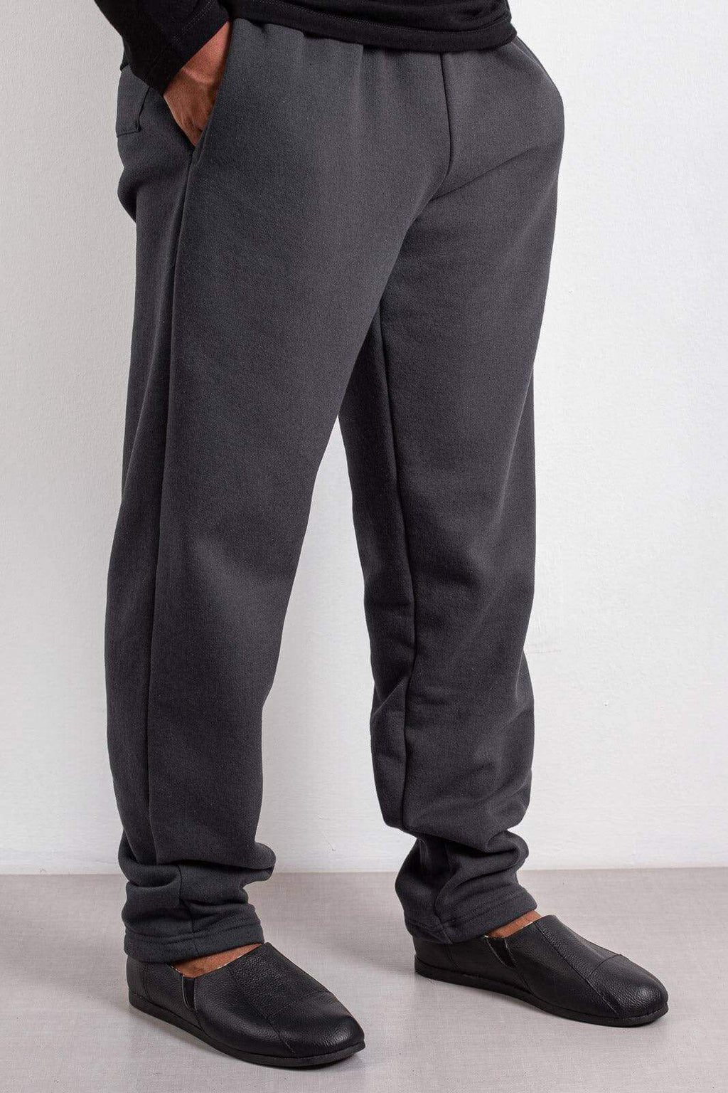 Sapatilha pantufa em couro unissex forrada com pelo 6103 - Enluaze