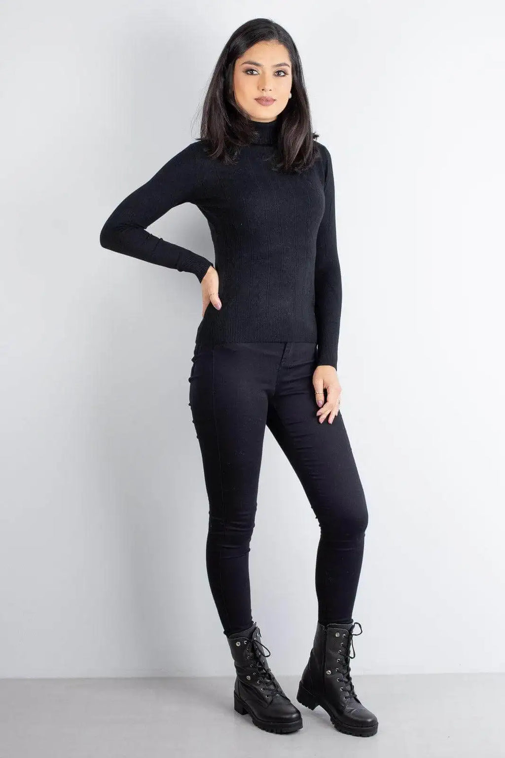 Coturno feminino de couro 6943 - Enluaze