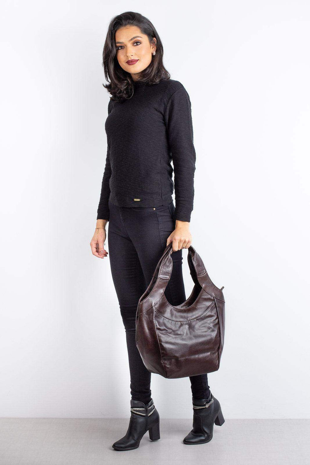 Bolsa saco grande de couro liso Cíntia - Enluaze