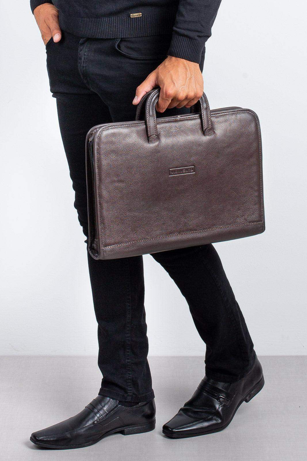 Pasta envelope de couro com alça Docs - Enluaze