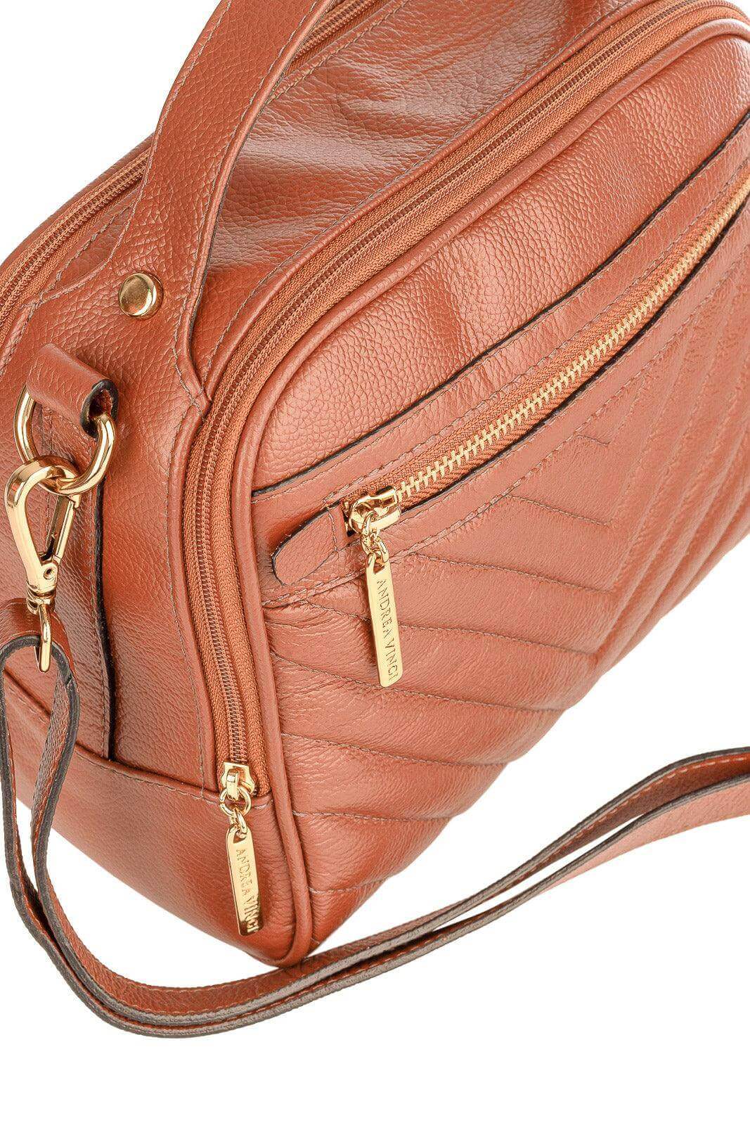 Bolsa baú pequena de couro liso Lara - Enluaze