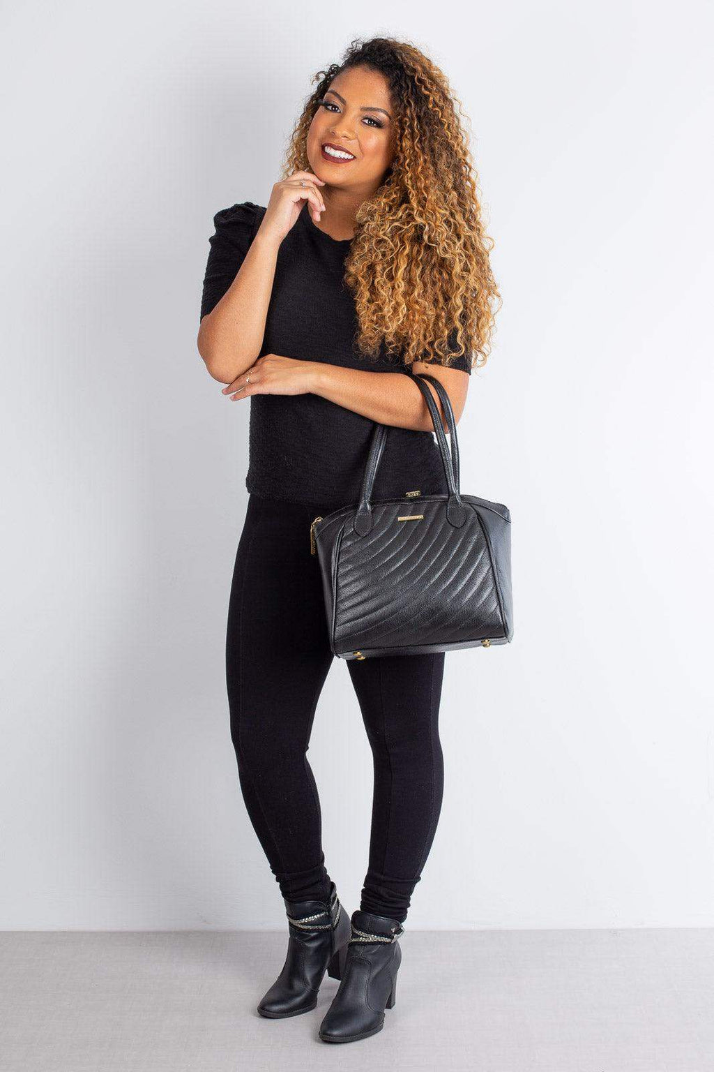 Bolsa de couro matelassê Rebeca - Enluaze