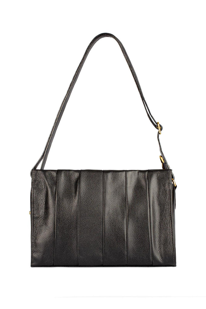 Bolsa de couro liso tiracolo Barbara - Enluaze - Acessórios em Couro e Malhas
