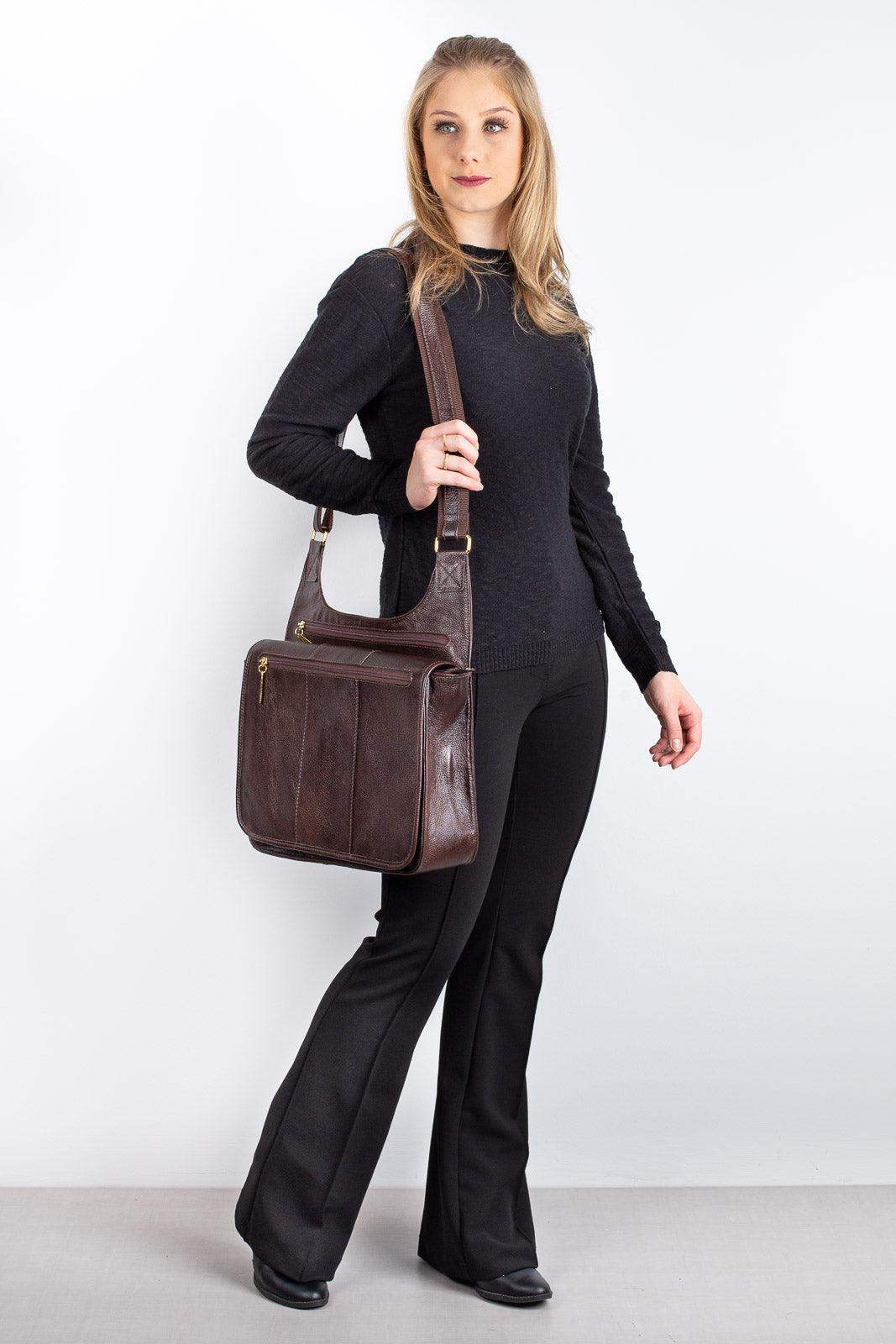 Pasta carteiro de couro liso Jéssica - Enluaze