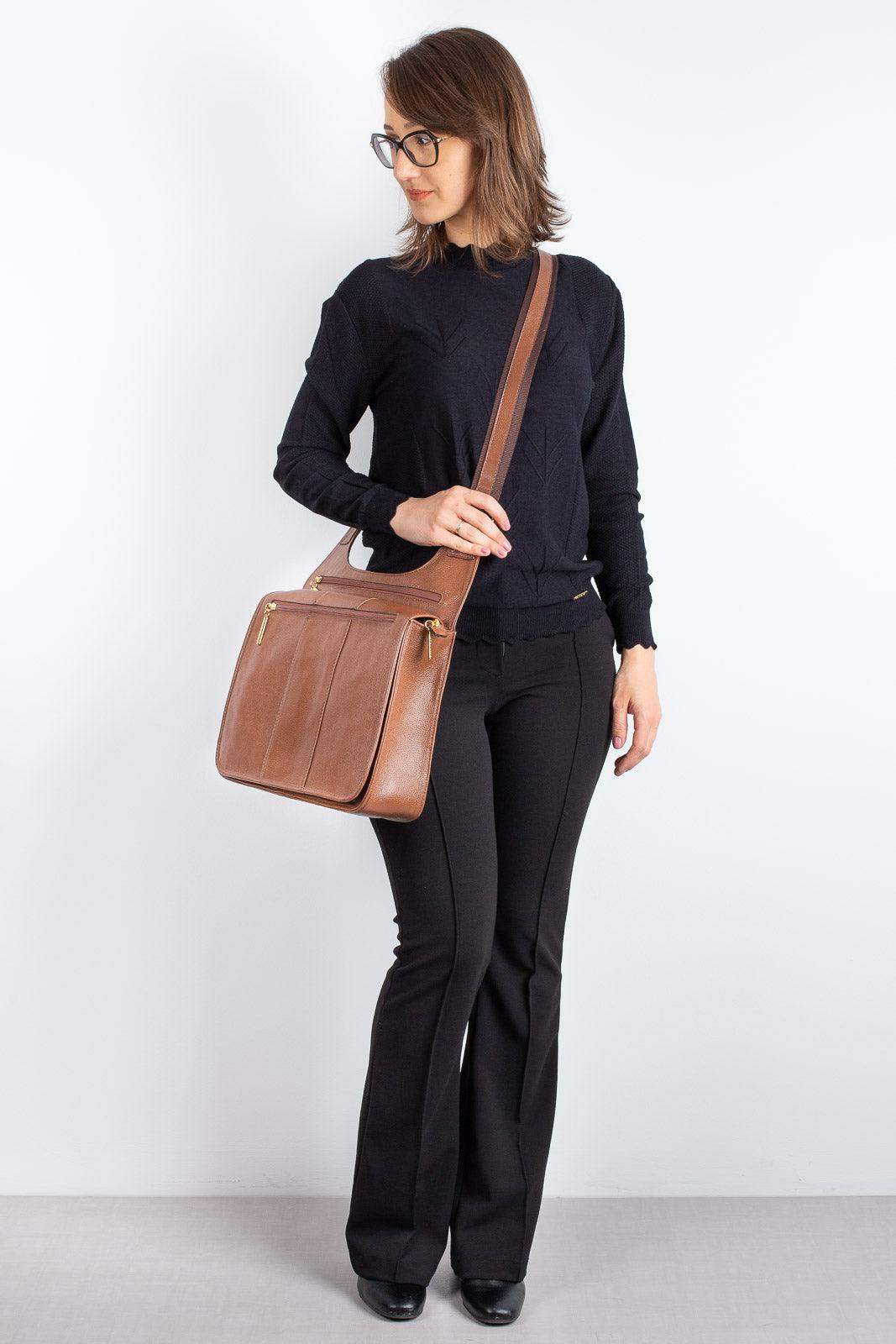 Pasta carteiro de couro liso Jéssica - Enluaze