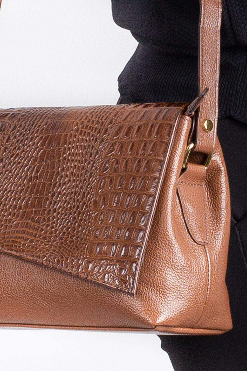 Bolsa tiracolo de couro croco com tampa Rose - Enluaze