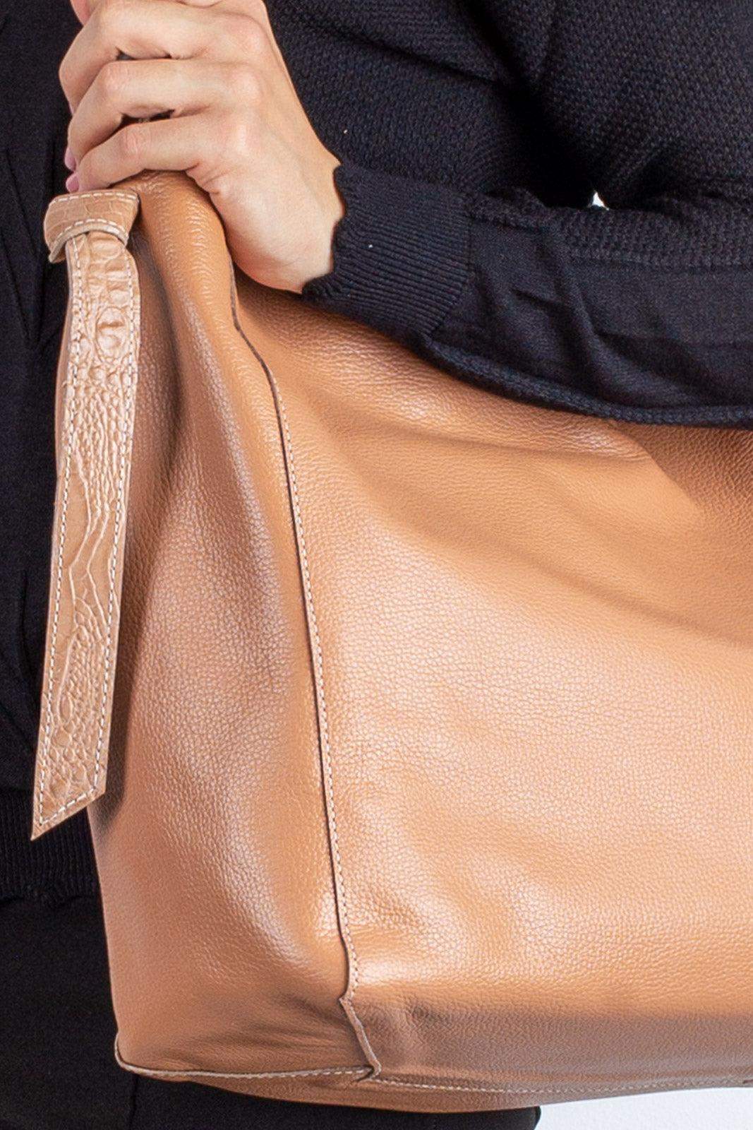 Bolsa sacola de ombro em couro croco Mara - Enluaze