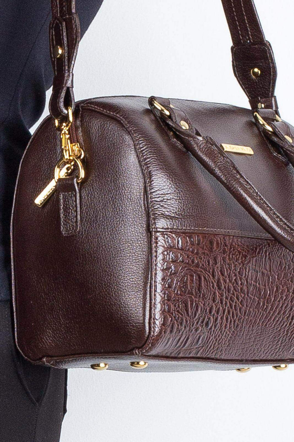 Bolsa baú de mão em couro liso Sthefani - Enluaze