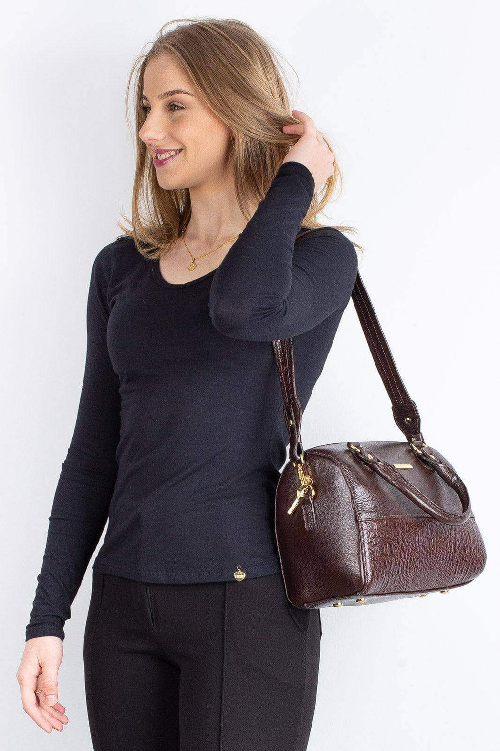 Bolsa baú de mão em couro liso Sthefani - Enluaze