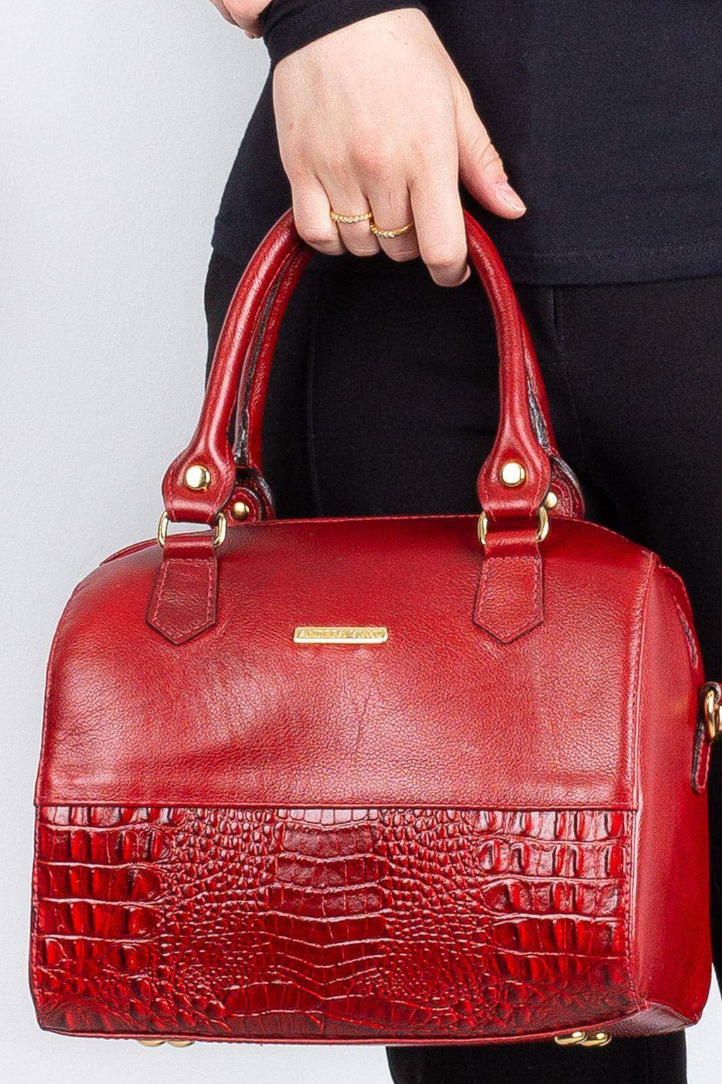 Bolsa baú de mão em couro liso Sthefani - Enluaze