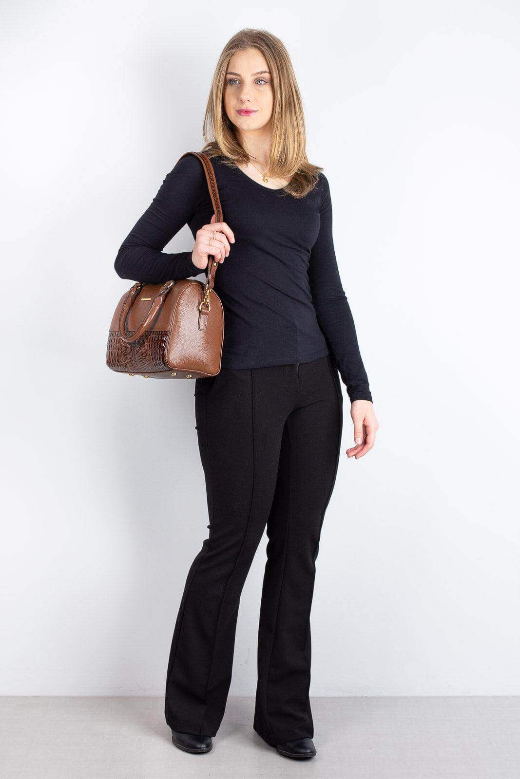 Bolsa baú de mão em couro liso Sthefani - Enluaze